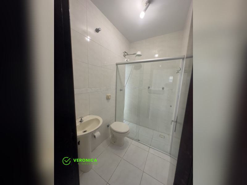 Casa à venda Capão Raso com 140m² e 3 quartos por R$ 950.000 - img-8346.jpg