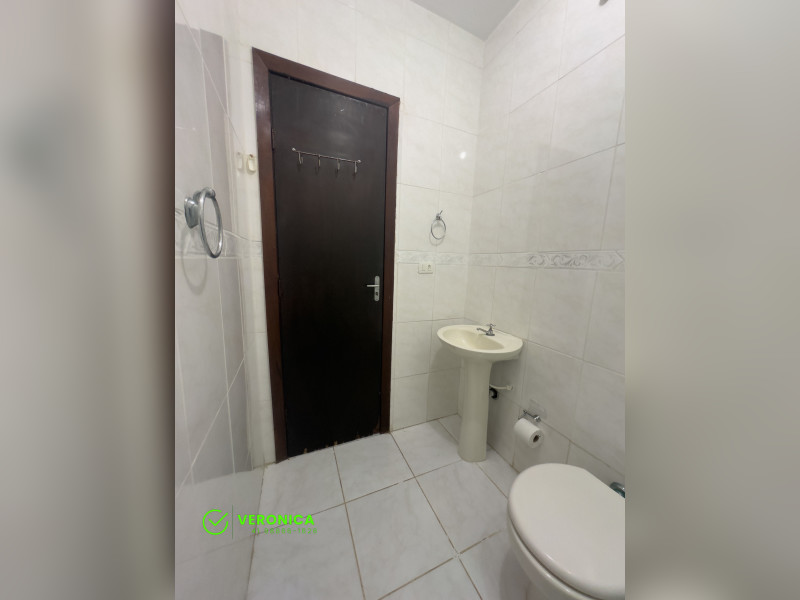 Casa à venda Capão Raso com 140m² e 3 quartos por R$ 950.000 - img-8349.jpg