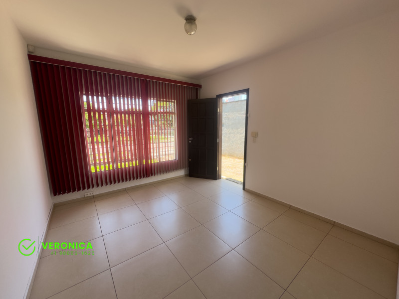 Casa à venda Capão Raso com 140m² e 3 quartos por R$ 950.000 - img-8353.jpg