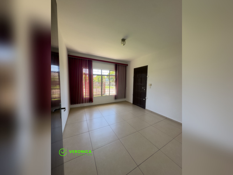 Casa à venda Capão Raso com 140m² e 3 quartos por R$ 950.000 - img-8357.jpg