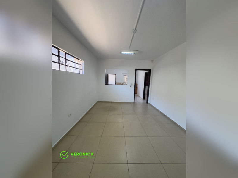 Casa à venda Capão Raso com 140m² e 3 quartos por R$ 950.000 - img-8359.jpg