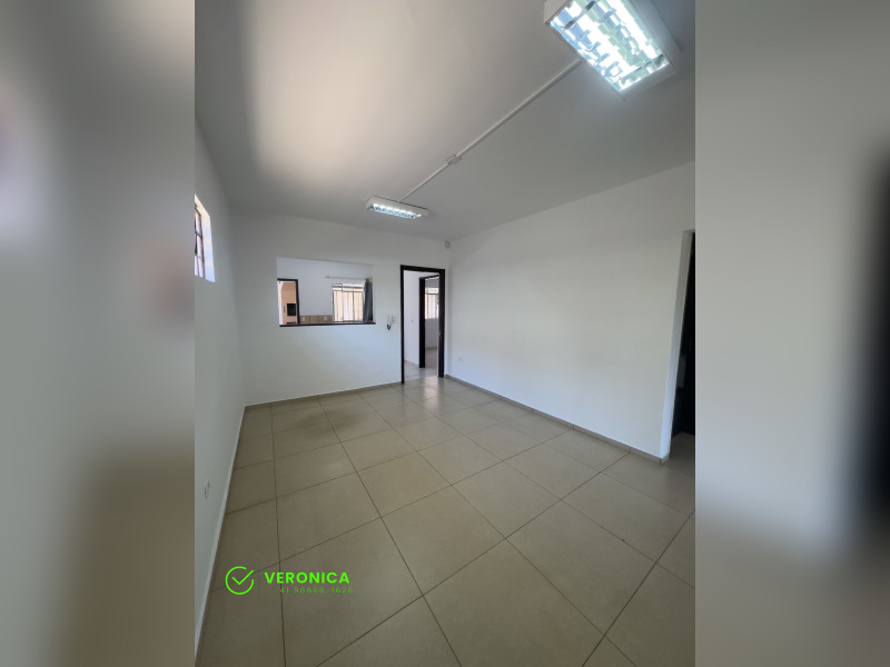 Casa à venda Capão Raso com 140m² e 3 quartos por R$ 950.000 - img-8360.jpg