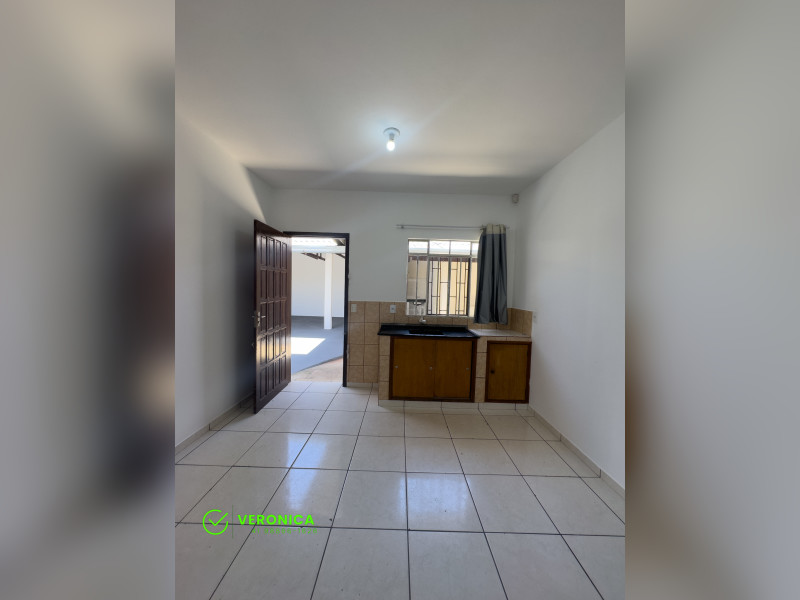 Casa à venda Capão Raso com 140m² e 3 quartos por R$ 950.000 - img-8396.jpg
