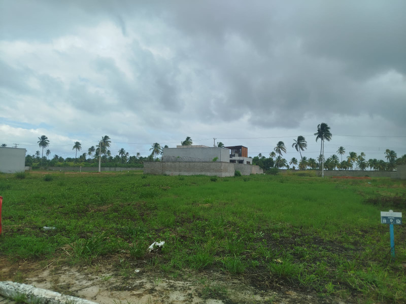 imóvel com 360m² - Centro - Porto de Pedras