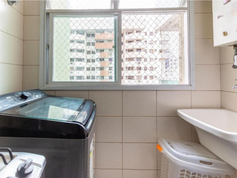 Apartamento à venda Barra da Tijuca com 67m² e 2 quartos por R$ 930.000 - screenshot-20260420-141155-bookingcom.jpg