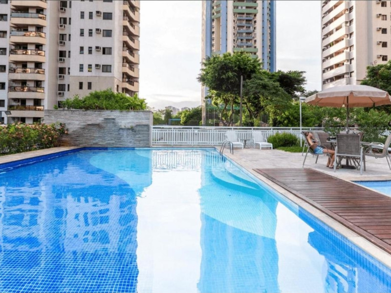 Apartamento à venda Barra da Tijuca com 67m² e 2 quartos por R$ 930.000 - screenshot-20260420-141307-bookingcom.jpg