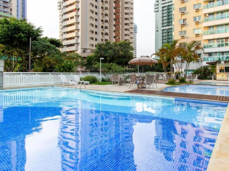 Apartamento à venda Barra da Tijuca com 67m² e 2 quartos por R$ 930.000 - screenshot-20260420-141314-bookingcom.jpg