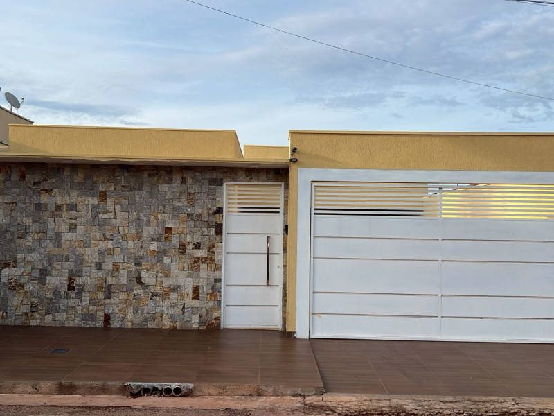 Casa à venda Centro com 360m² e 3 quartos por R$ 900.000 - 778cfaa0-20db-408d-9fa5-088afe329bea.jpeg