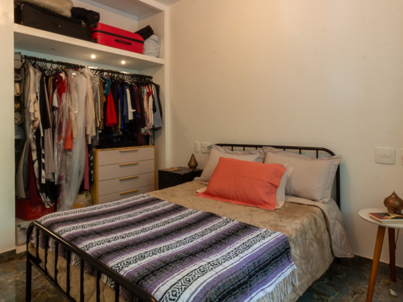 Apartamento à venda Copacabana com 85m² e 2 quartos por R$ 1.350.000 - casa-12-segundo-quarto.jpeg