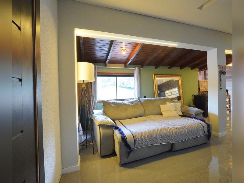 Casa à venda São João do Rio Vermelho com 993m² e 4 quartos por R$ 2.000.000 - img-7559.jpeg