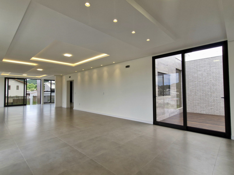 Casa à venda Centro com 450m² e 4 quartos por R$ 2.990.000 - 20260219-144254.jpeg