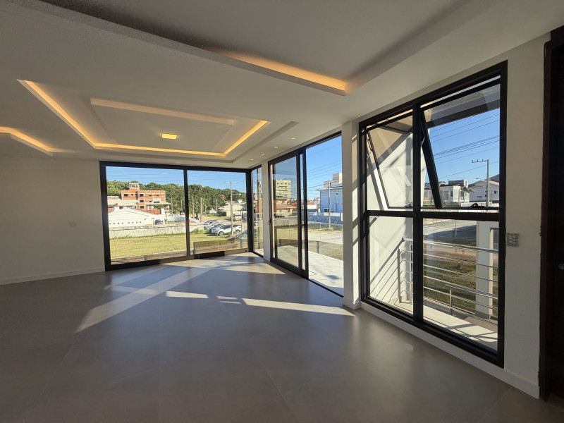 Casa à venda Centro com 450m² e 4 quartos por R$ 2.990.000 - img-8134.jpeg