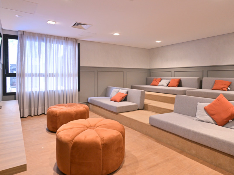 Apartamento à venda Planalto Paulista com 49m² e 2 quartos por R$ 690.000 - cinema.jpeg