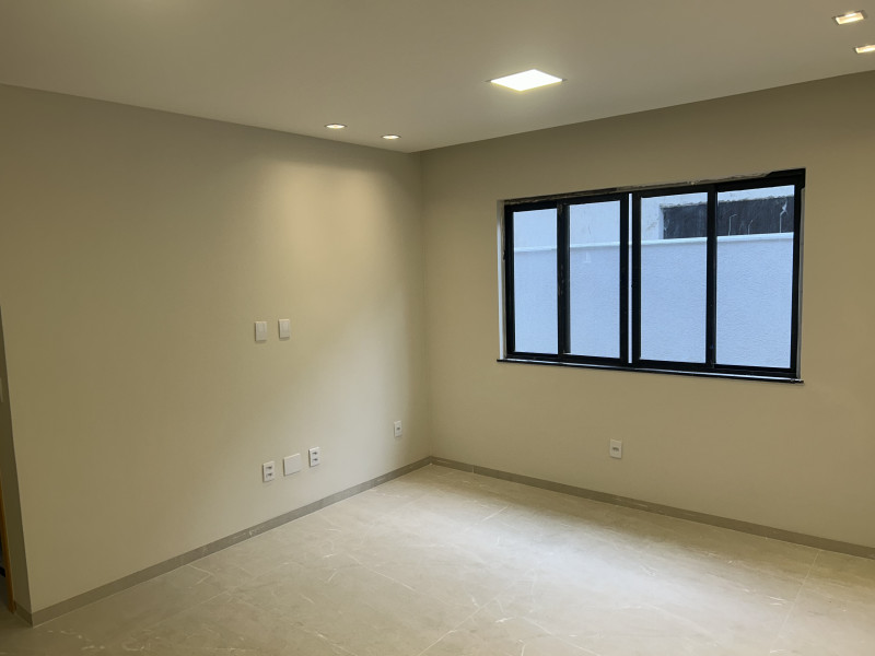 Casa de condomínio à venda Cajueiros (Itaipuaçu) com 200m² e 3 quartos por R$ 1.400.000 - img-6413.jpeg