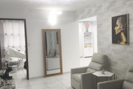 Comercial à venda Paraíso com 70m² - 1 dormitório -  vagas - R$ 390.000 - screenshot-20260427-191759-whatsapp.jpg