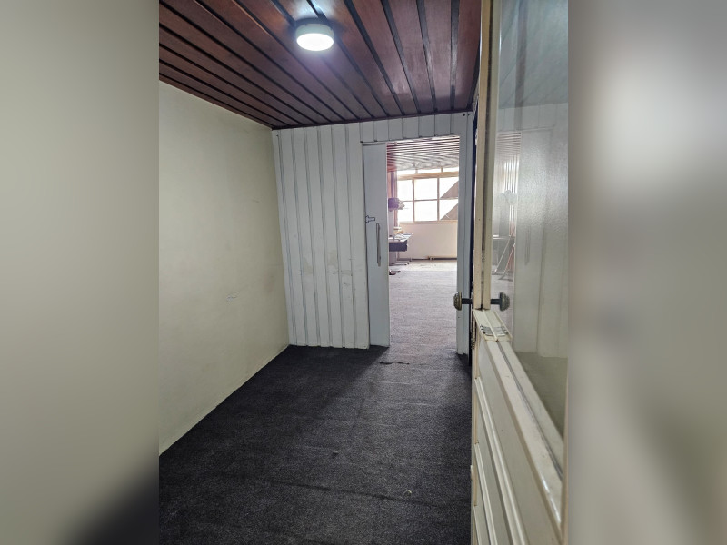 Comercial para alugar Campina com 150m² e 1 quarto por R$ 3.000 - 05-entrada.jpg