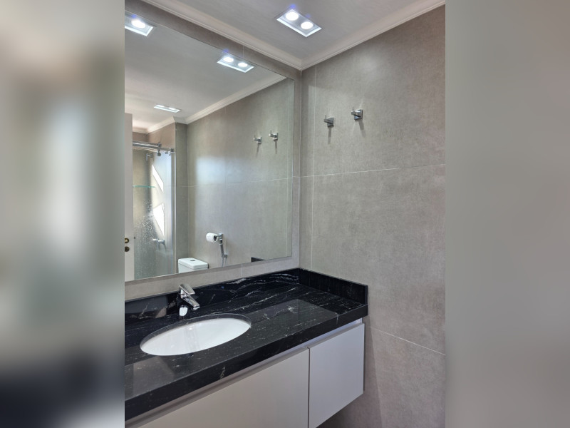 Apartamento à venda Água Verde com 127m² e 3 quartos por R$ 990.000 - whatsapp-image-2026-05-04-at-195753.jpeg