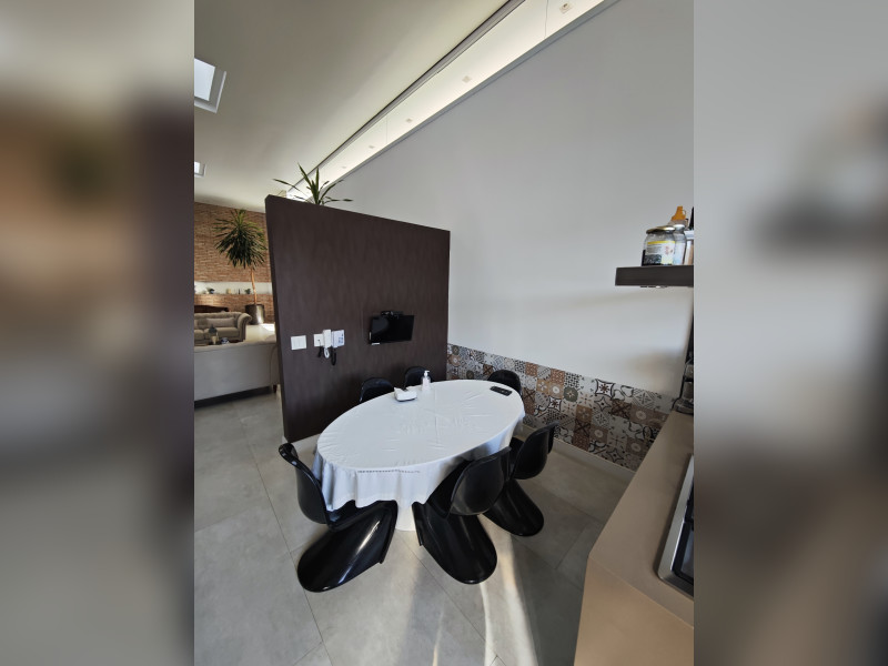Casa de condomínio à venda Residencial Morada dos Lagos com 1130m² e 4 quartos por R$ 5.200.000 - 1003286041.jpg
