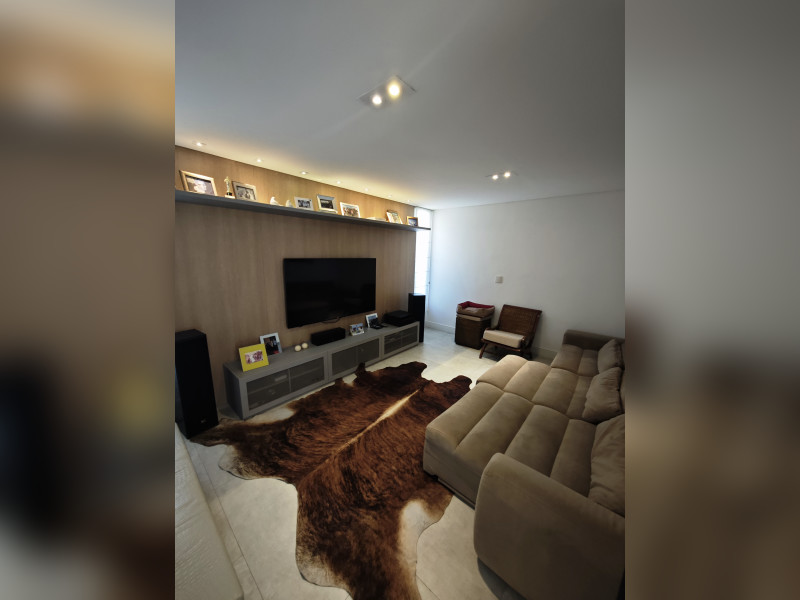 Casa de condomínio à venda Residencial Morada dos Lagos com 1130m² e 4 quartos por R$ 5.200.000 - 1003286047.jpg