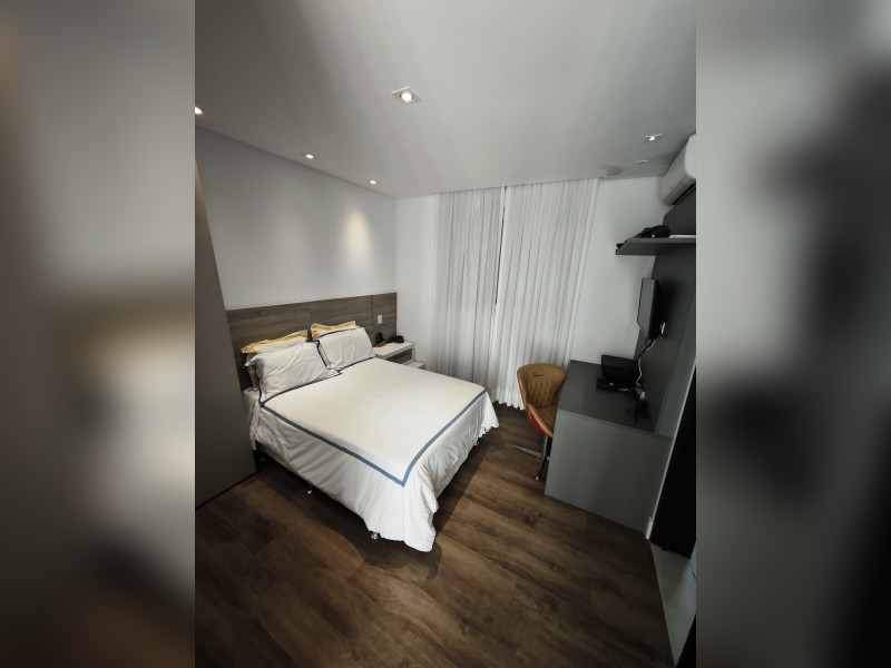 Casa de condomínio à venda Residencial Morada dos Lagos com 1130m² e 4 quartos por R$ 5.200.000 - 1003286055.jpg
