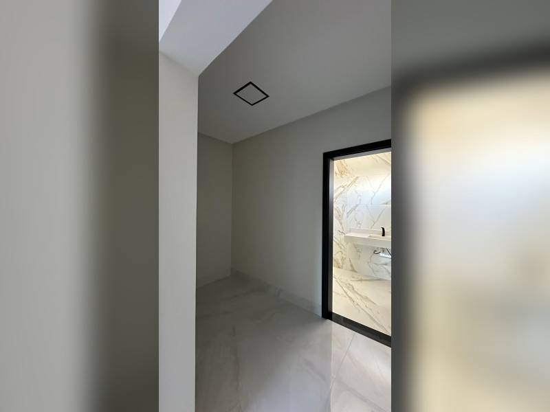 imóvel com 200m² - Condomínio Residencial Gaudi - Anápolis