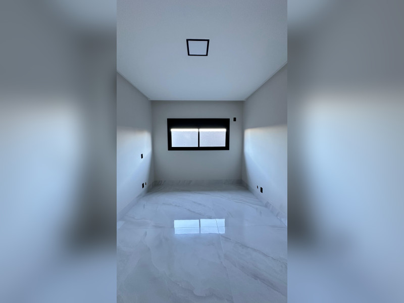 imóvel com 200m² - Condomínio Residencial Gaudi - Anápolis