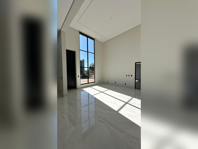 imóvel com 200m² - Condomínio Residencial Gaudi - Anápolis