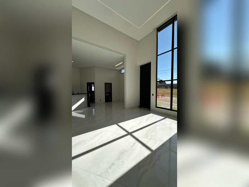 Casa à venda Condomínio Residencial Gaudi com 200m² e 3 quartos por R$ 1.180.000 - 879abe14-80b1-4ef3-a6e0-c8777cc181b3.jpeg