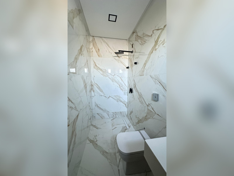 imóvel com 200m² - Condomínio Residencial Gaudi - Anápolis