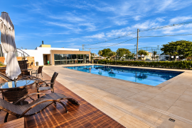 03-area-da-piscina-2.png
