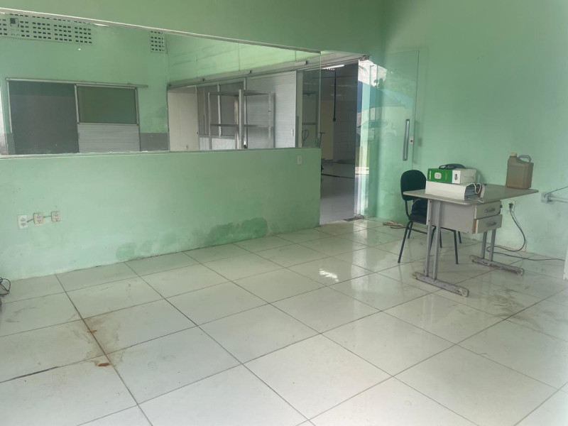 Comercial à venda Pavuna com 1740m² e 0 quartos por R$ 680.000 - escritorio-galpao.jpeg