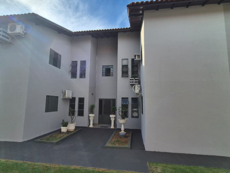 Apartamento à venda Parque Residencial Rita Vieira com 57m² e 2 quartos por R$ 210.000 - fachada-1-copia-2.jpeg