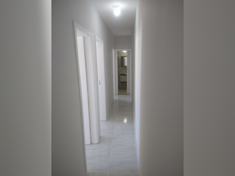 Apartamento à venda Todos os Santos com 70m² e 3 quartos por R$ 285.000 - corredor-acesso-quartos-e-banheiro-social-foto-2.jpeg