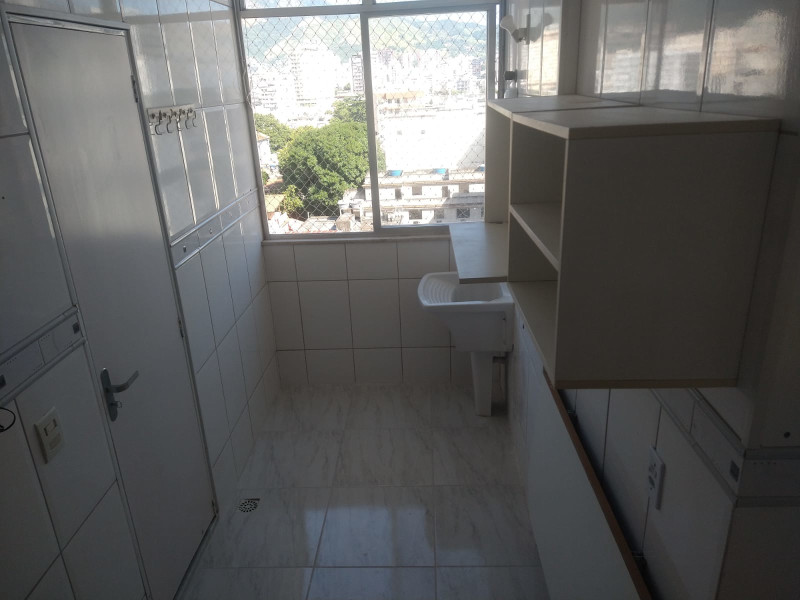 Apartamento à venda Todos os Santos com 70m² e 3 quartos por R$ 285.000 - cozinha-visao-area-de-servico-e-banheiro-2.jpeg