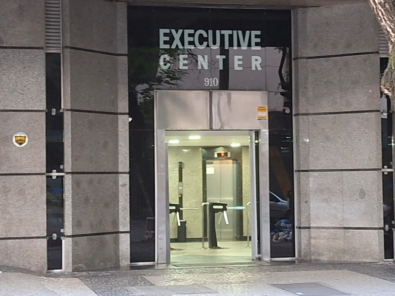 Comercial à venda Centro com 26m² e 1 quarto por R$ 150.000 - whatsapp-image-2026-05-11-at-112953.jpeg