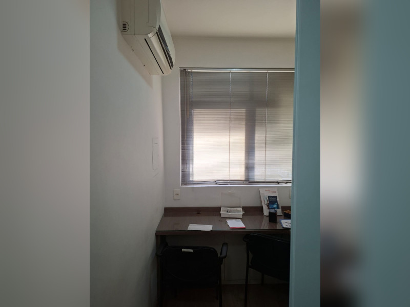 Comercial à venda Centro com 26m² e 1 quarto por R$ 150.000 - whatsapp-image-2026-05-11-at-112954-3.jpeg