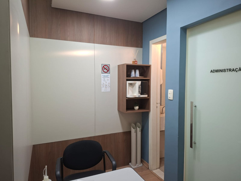 Comercial à venda Centro com 26m² e 1 quarto por R$ 150.000 - whatsapp-image-2026-05-11-at-112954-4.jpeg