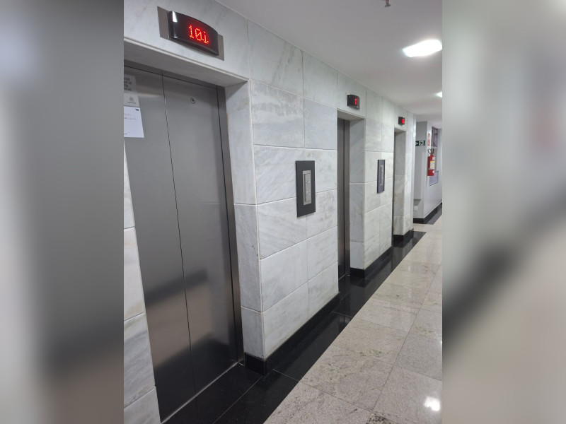 Comercial à venda Centro com 26m² e 1 quarto por R$ 150.000 - whatsapp-image-2026-05-11-at-112954.jpeg
