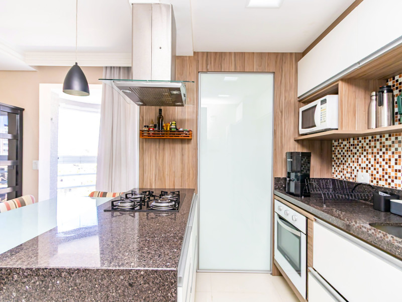 Apartamento à venda Juvevê com 55m² e 2 quartos por R$ 599.000 - cozinha-integrada.jpg