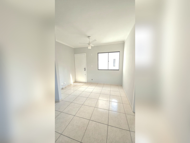 Apartamento à venda Recanto das Palmeiras com 42m² e 2 quartos por R$ 180.000 - whatsapp-image-2026-05-12-at-212239.jpeg