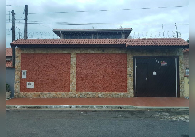 imóvel com 297m²