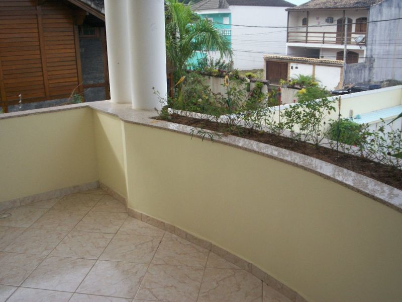 Casa de condomínio à venda Vargem Pequena com 331m² e 5 quartos por R$ 690.000 - 12e-vista-varanda-suite-casal.jpg