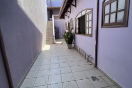img-4889.jpeg