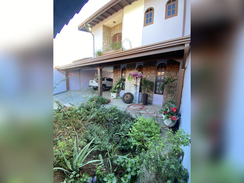 Casa à venda Parque da Figueira com 350m² e 4 quartos por R$ 1.190.000 - img-4887.jpeg