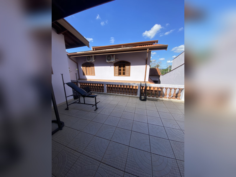 Casa à venda Parque da Figueira com 350m² e 4 quartos por R$ 1.190.000 - img-4898.jpeg