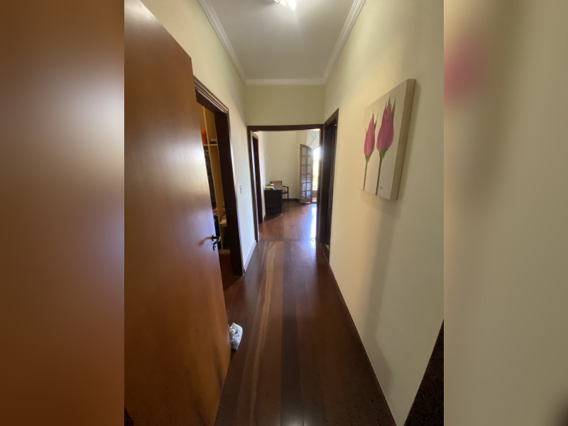 Casa à venda Parque da Figueira com 350m² e 4 quartos por R$ 1.190.000 - img-4911.jpeg