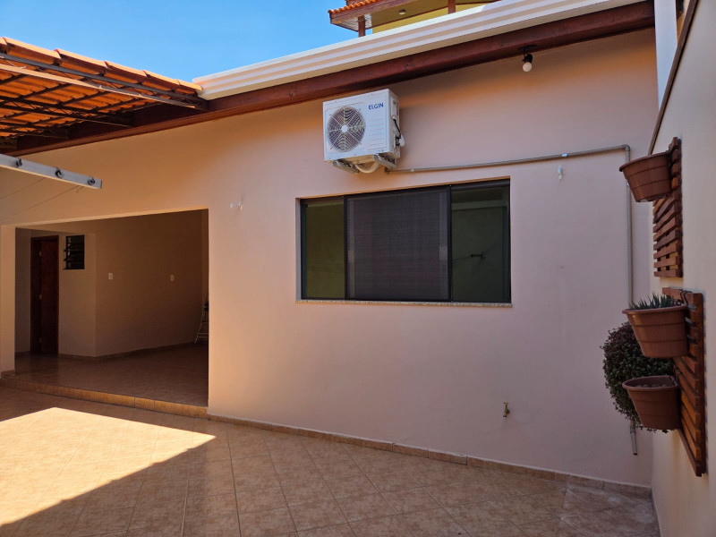 Casa à venda Jardim Icatu com 174m² e 3 quartos por R$ 850.000 - fundos.jpeg