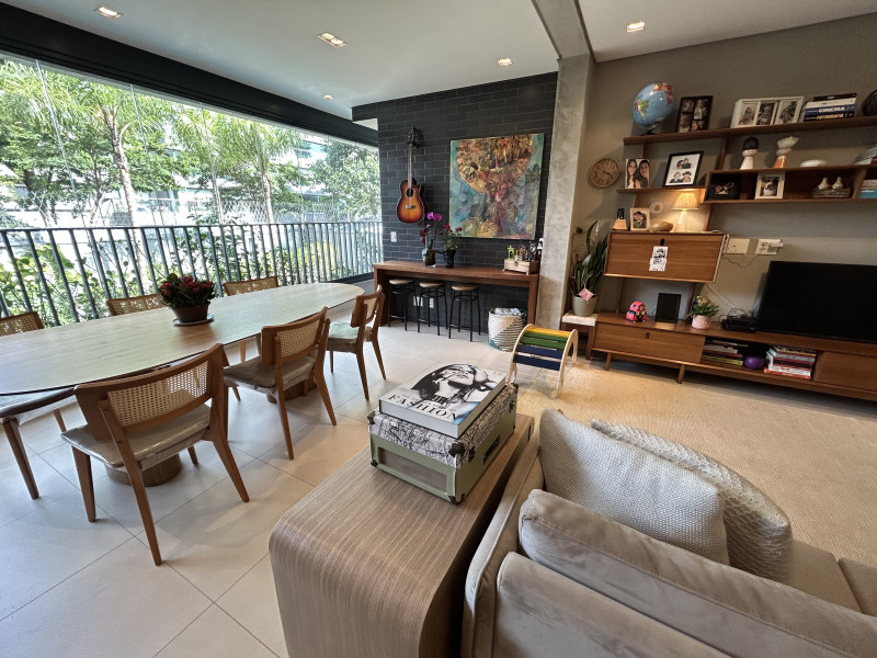 Apartamento à venda Brooklin Paulista com 147m² e 3 quartos por R$ 2.550.000 - img-4031.jpeg