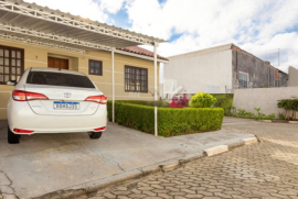 Casa de condomínio à venda Fazendinha com 104m² - 3 dormitórios -  vagas - R$ 468.000 - municipio-curitiba-uf-pr-area-total-10476-m2-area-privativa-6256-m2-area-terreno-10400-m2-topografia-plano-face-do-imovel-norte-face-do-apartamento-norte-tipo-de-uso-residencial-dormitorios-3-b-2.png