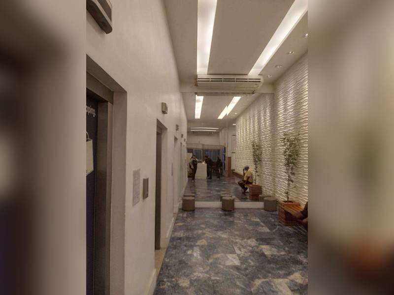 Comercial à venda Copacabana com 40m² e 0 quartos por R$ 250.000 - hall-social-dos-elevadores-no-terreo.jpg